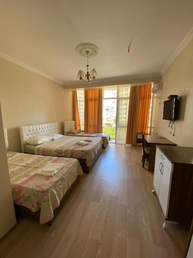 Hotel Eurasia Batumi Eksteriør billede