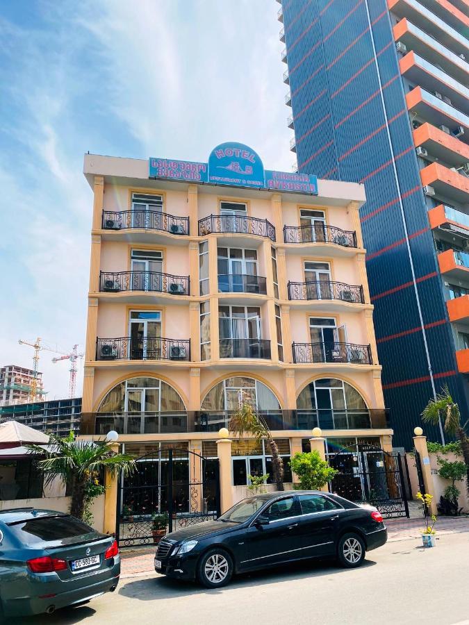 Hotel Eurasia Batumi Eksteriør billede