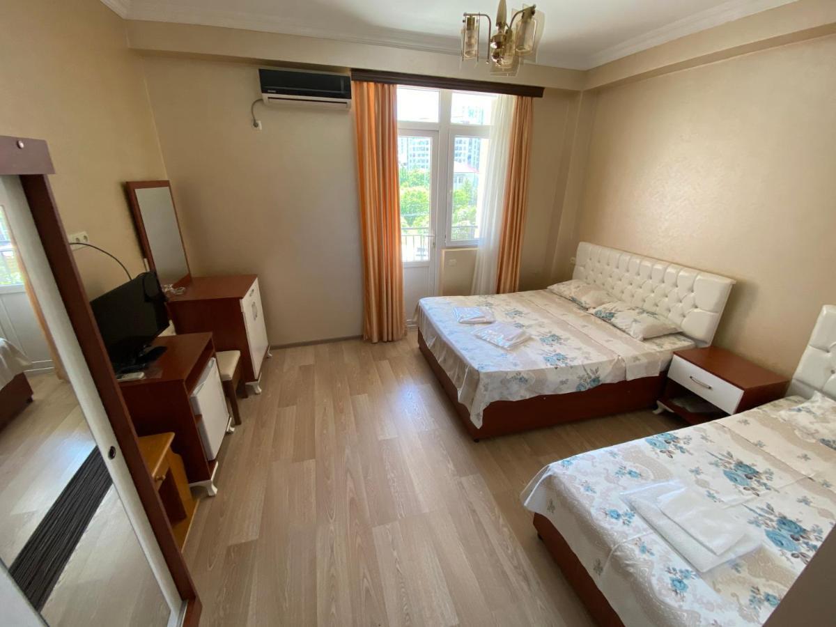 Hotel Eurasia Batumi Eksteriør billede